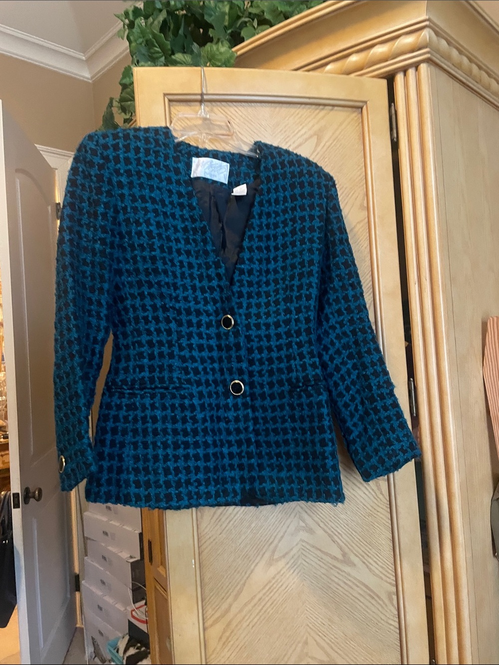 Lord and Taylor blazer petite 2